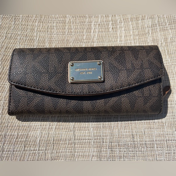 Michael Kors Brown Wallet
